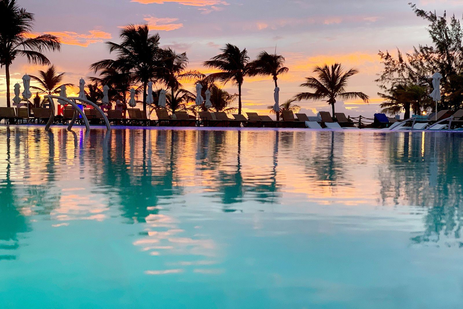 Nomad Standard - Unlimited Lite (Turks and Caicos Islands)
